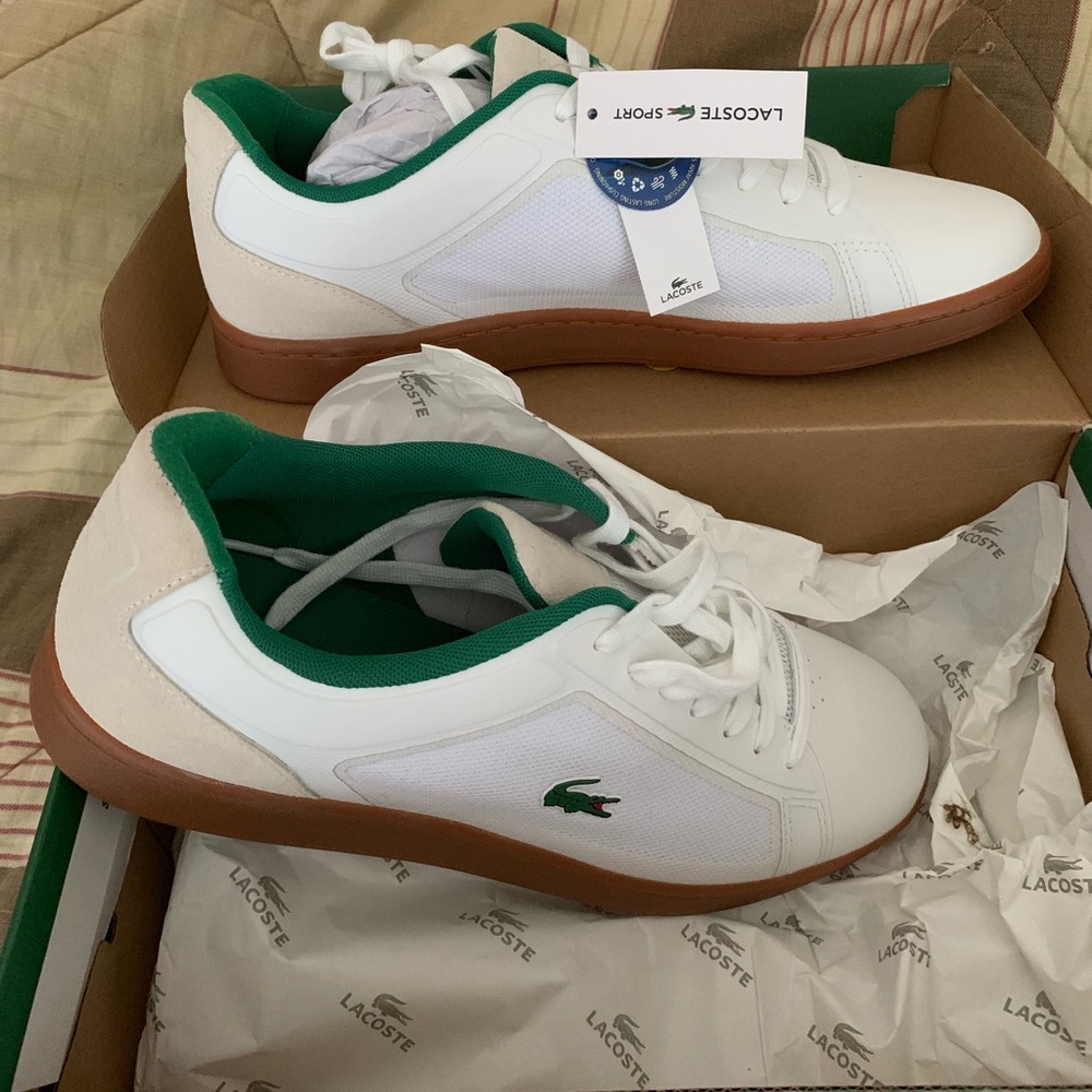 Men’s athletic shoes